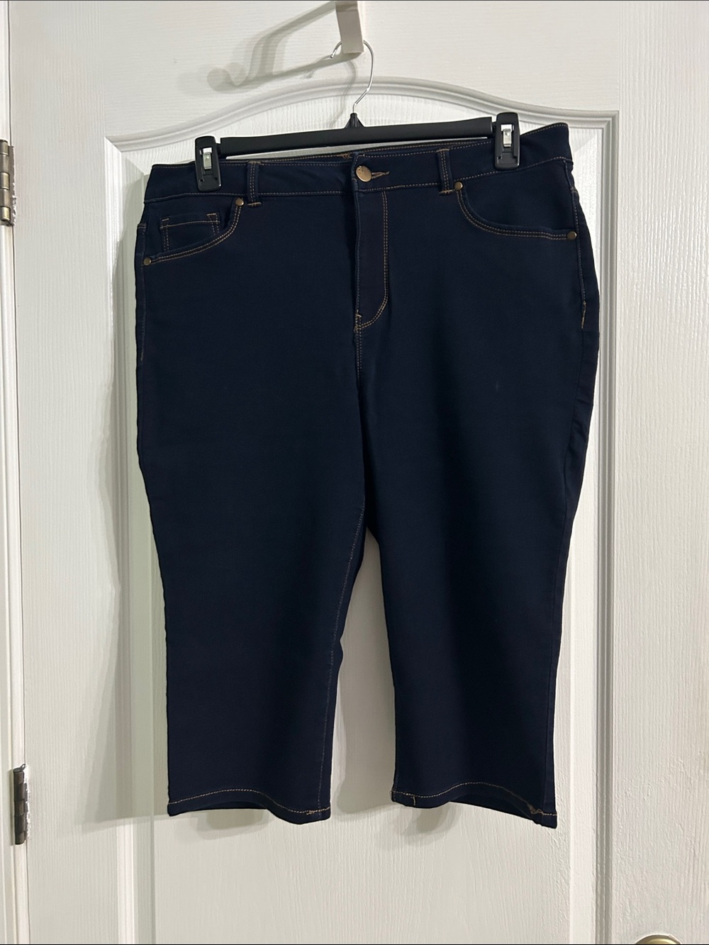 d. jeans Dark Navy Cropped Stretch Capris